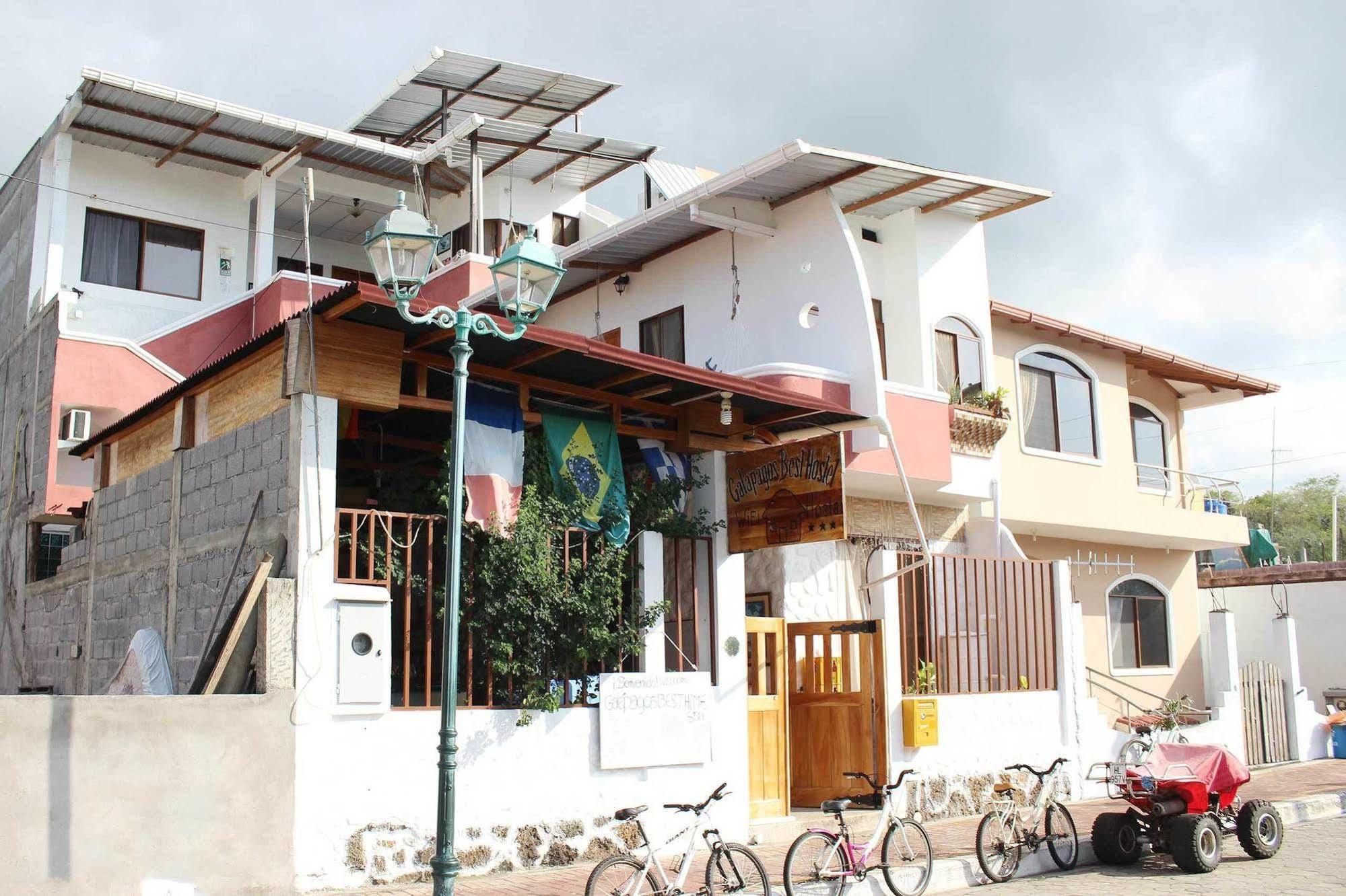 Galapagos Best Hostel Puerto Ayora  Dış mekan fotoğraf